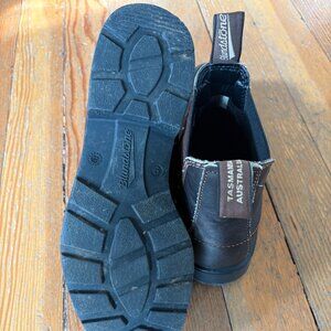Blundstone Boots (walnut brown)